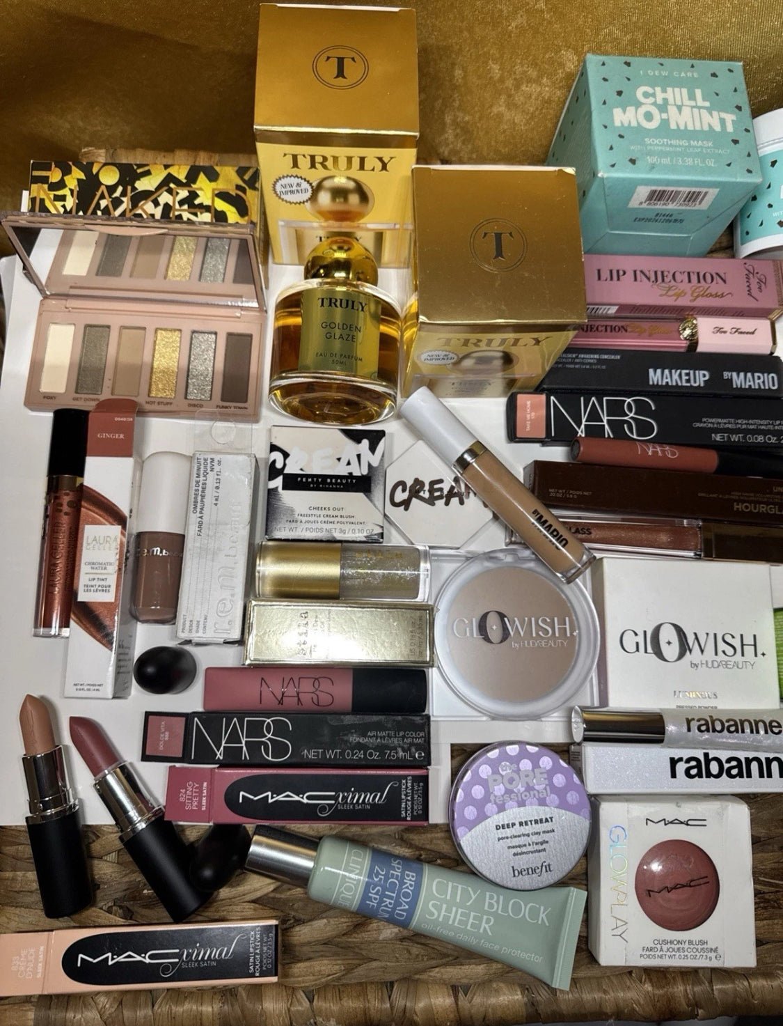 $1700 High End Sephora & ULTA Luxury Brand Name Cosmetic Lot - Give + GlowMedium Lux Box