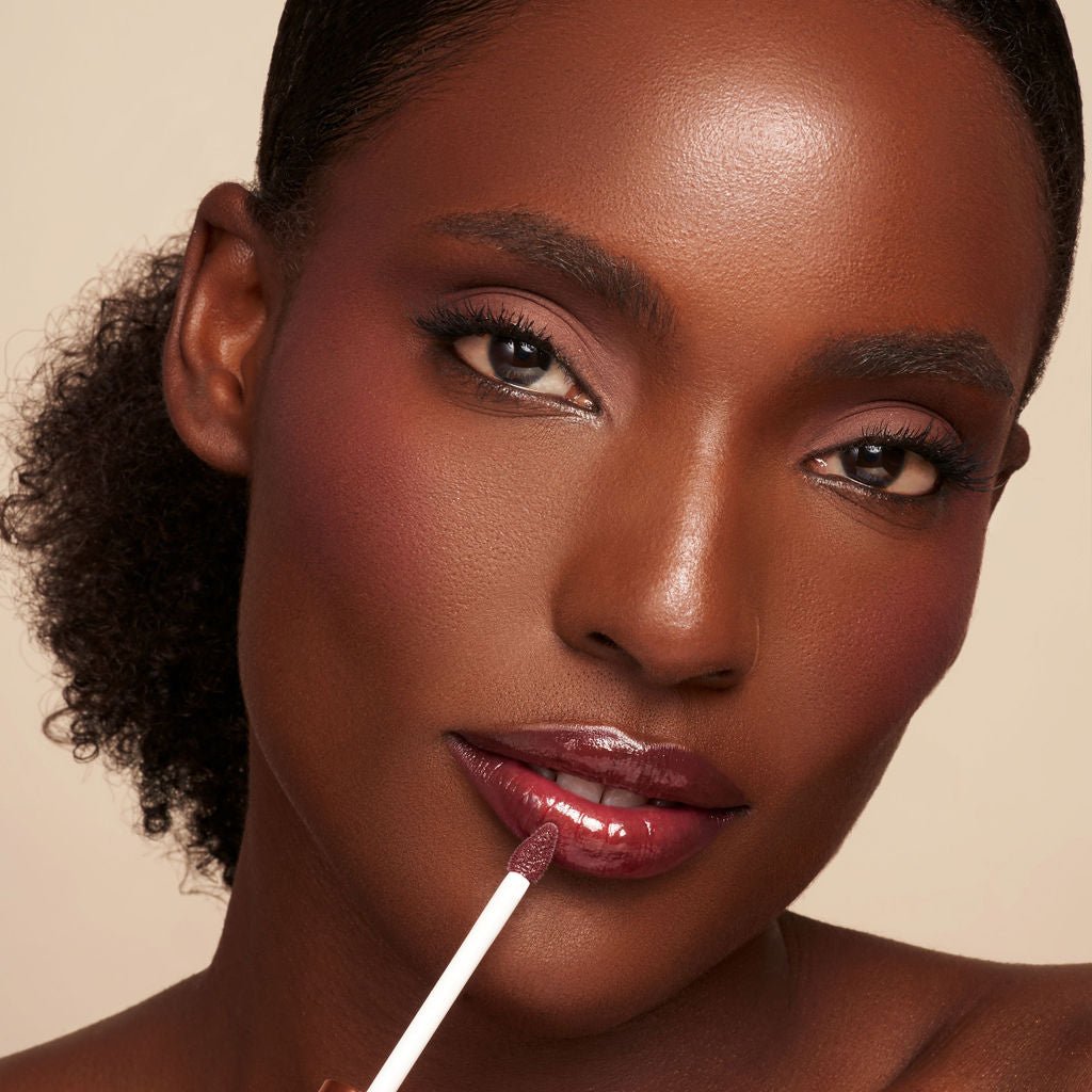 Luxe Lip Nourishing Oil with Hyaluronic + Vitamin E - Give + GlowLip Oil