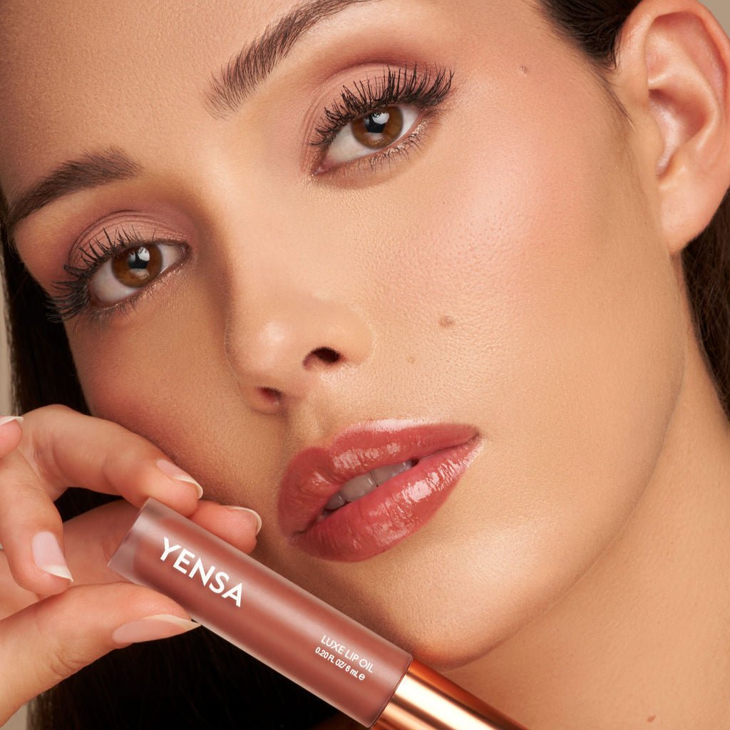 Luxe Lip Nourishing Oil with Hyaluronic + Vitamin E - Give + GlowLip Oil